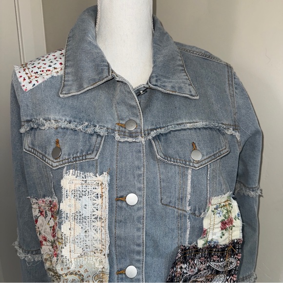 Patchwork Denim and Lace Jacket Distressed Boho Denim Shacket Mixed Floral Lace - Picture 6 of 17